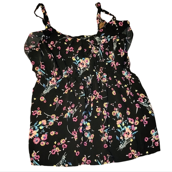 torrid Tops - Torrid black floral 2x tank